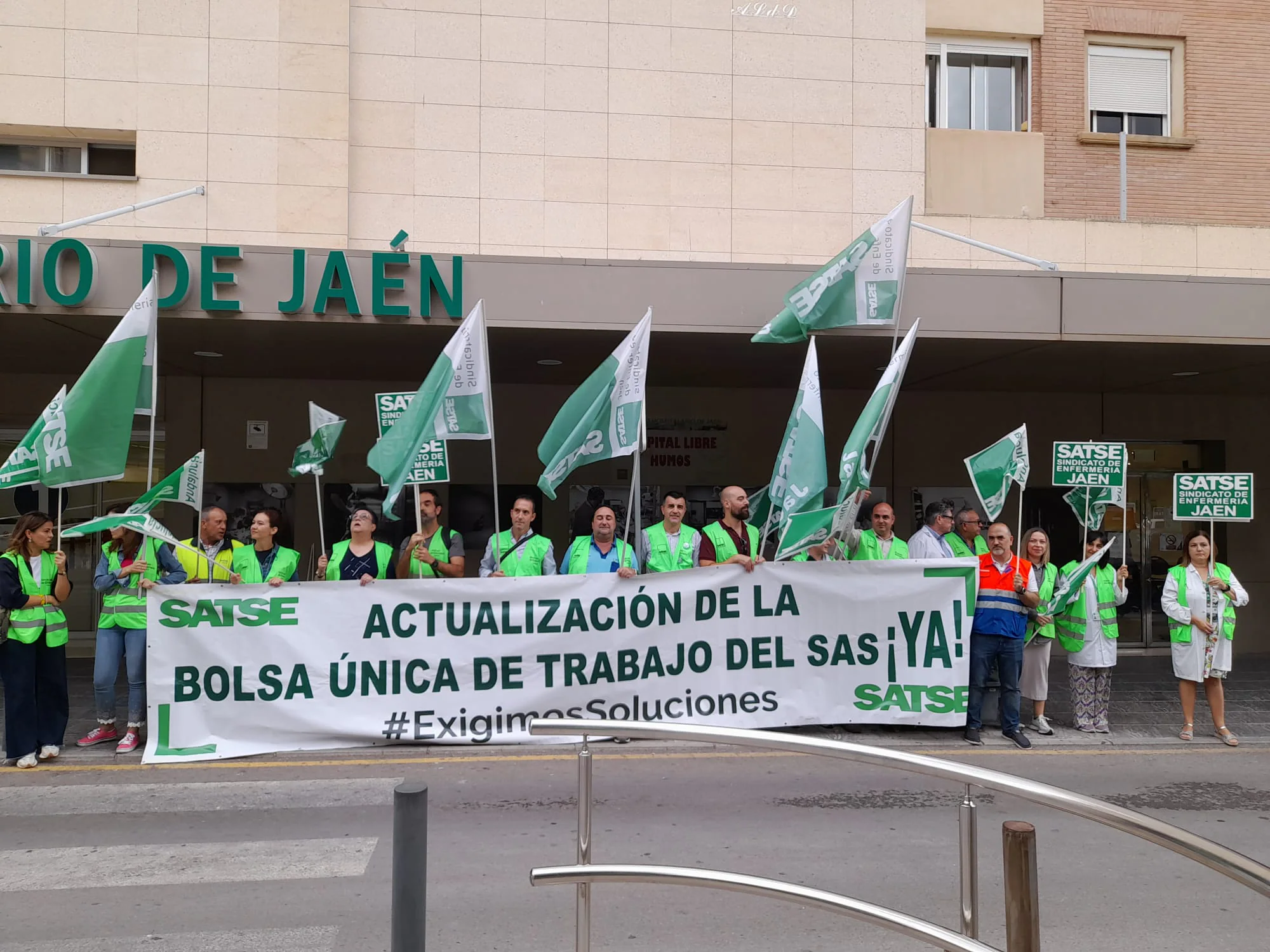 Protesta Para Exigir La Actualizaci N De La Bolsa De Empleo Del Sas